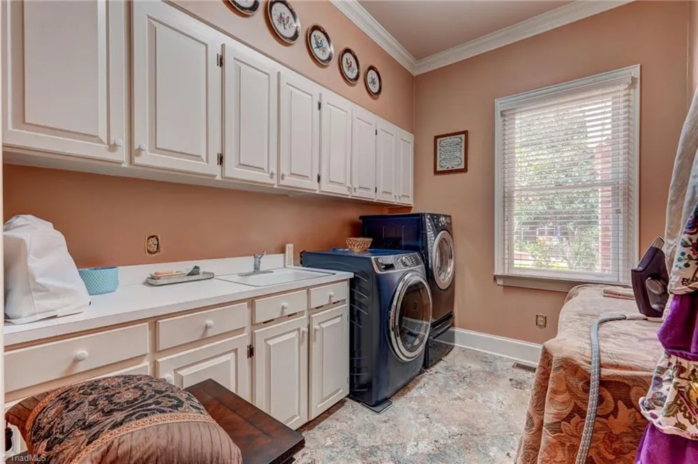 157 Oak Ridge Drive Eden, NC 27288