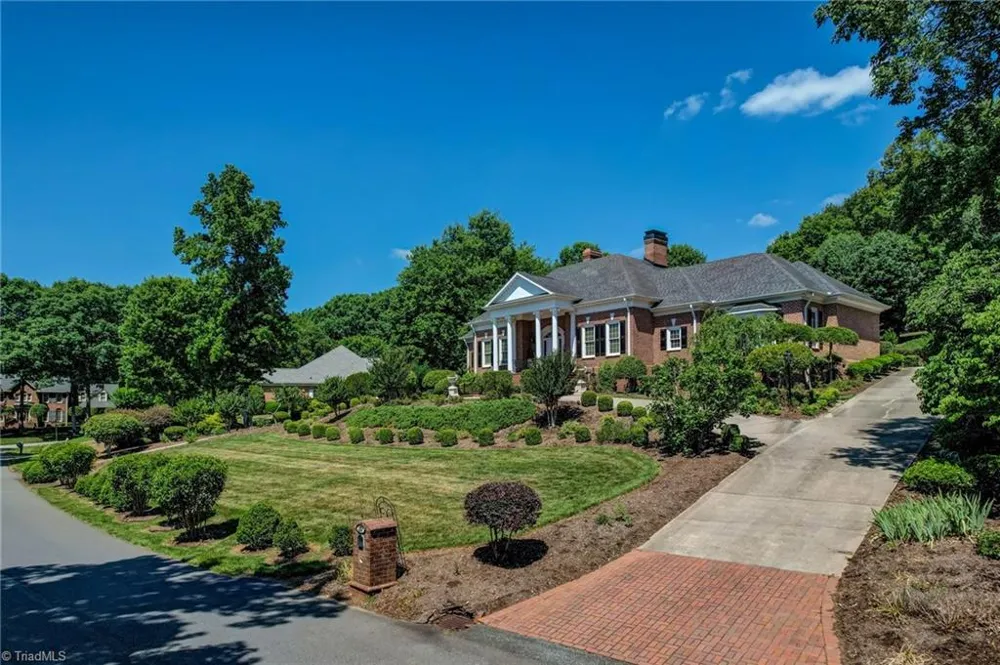157 Oak Ridge Drive Eden, NC 27288