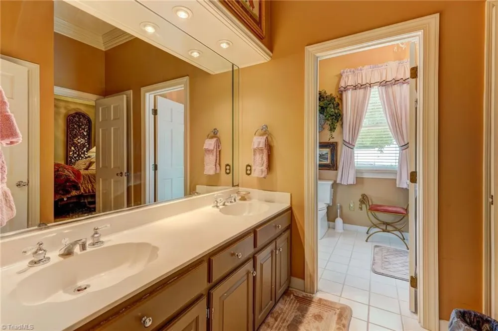 157 Oak Ridge Drive Eden, NC 27288
