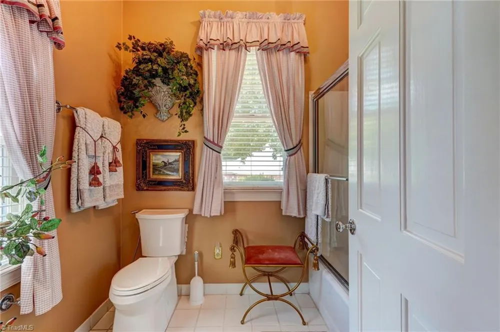 157 Oak Ridge Drive Eden, NC 27288