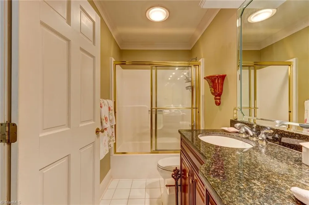 157 Oak Ridge Drive Eden, NC 27288