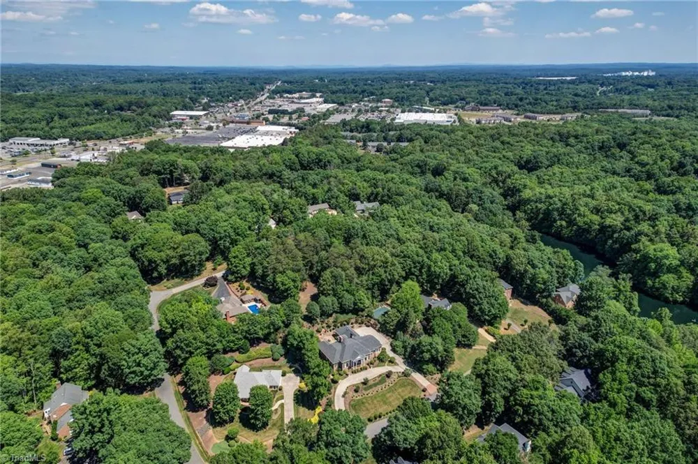 157 Oak Ridge Drive Eden, NC 27288