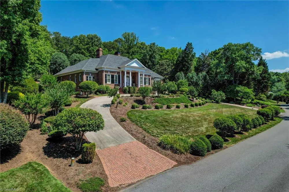 157 Oak Ridge Drive Eden, NC 27288