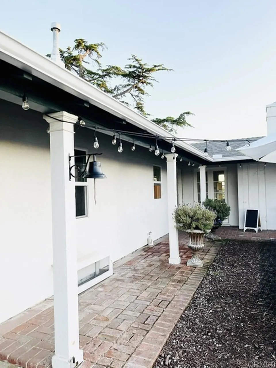 1060 Crest View Dr Vista, CA 92081
