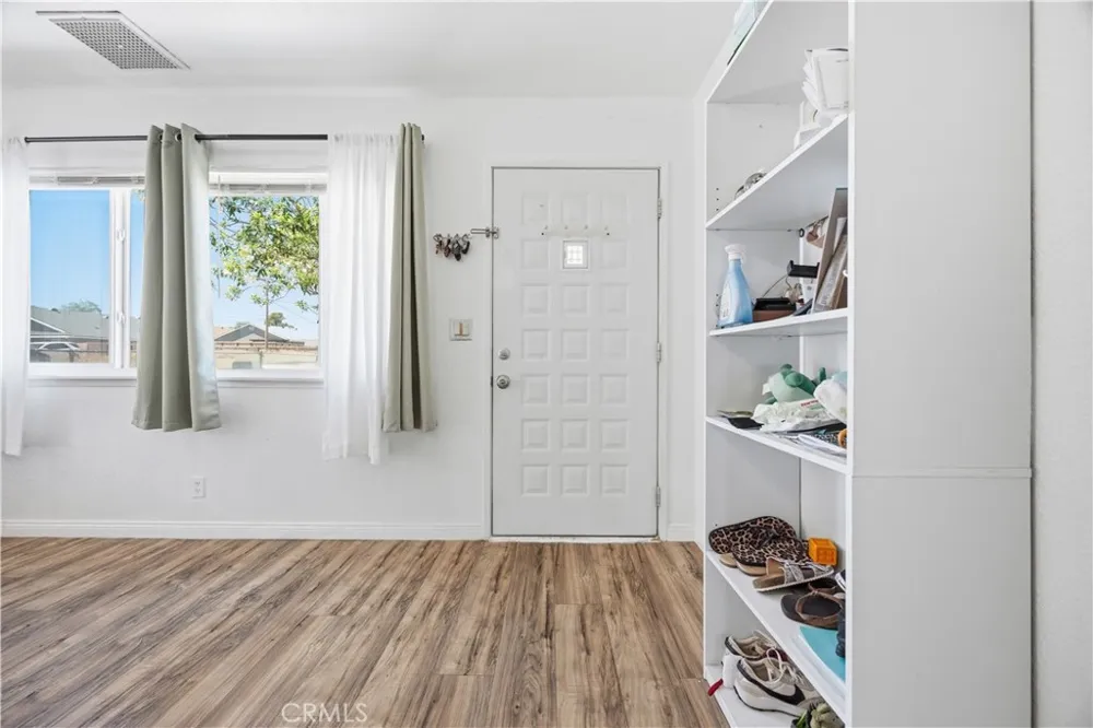 1120 S Yorktown Street Ridgecrest, CA 93555