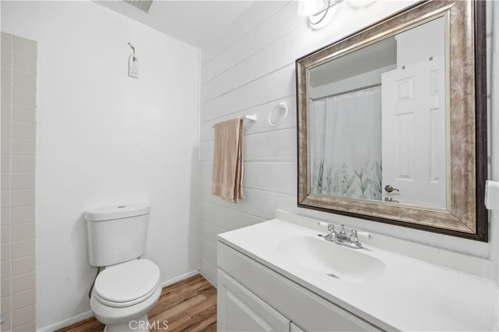 1120 S Yorktown Street Ridgecrest, CA 93555