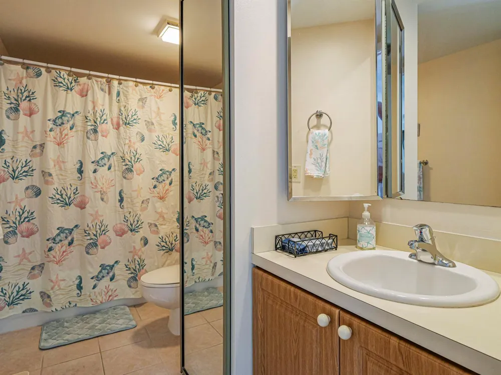 340 S Waverly Place #8b Vero Beach, FL 32960