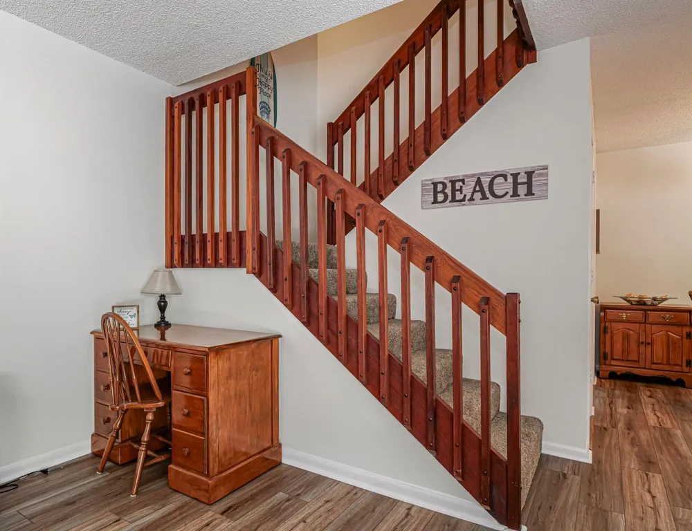 340 S Waverly Place #8b Vero Beach, FL 32960