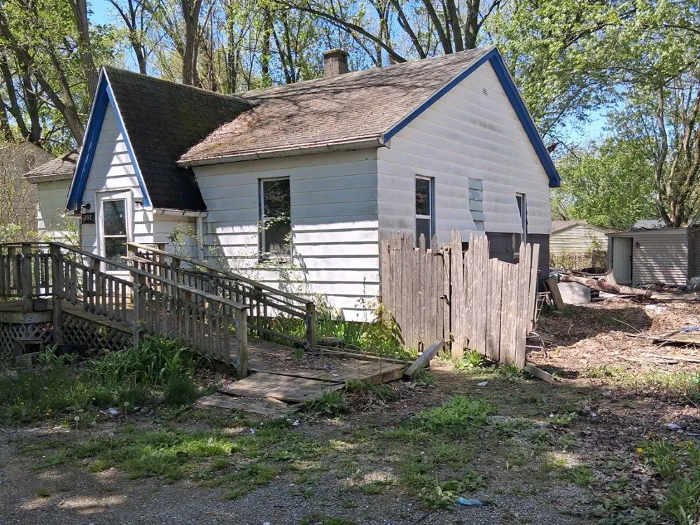 1354 Hurd Avenue Benton Harbor, MI 49022