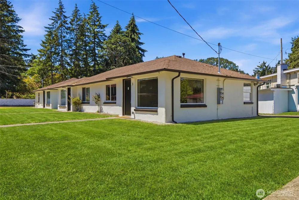 14402 Washington Avenue SW #3 Lakewood, WA 98498