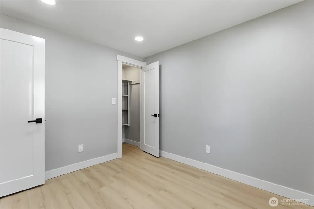14402 Washington Avenue SW #3 Lakewood, WA 98498