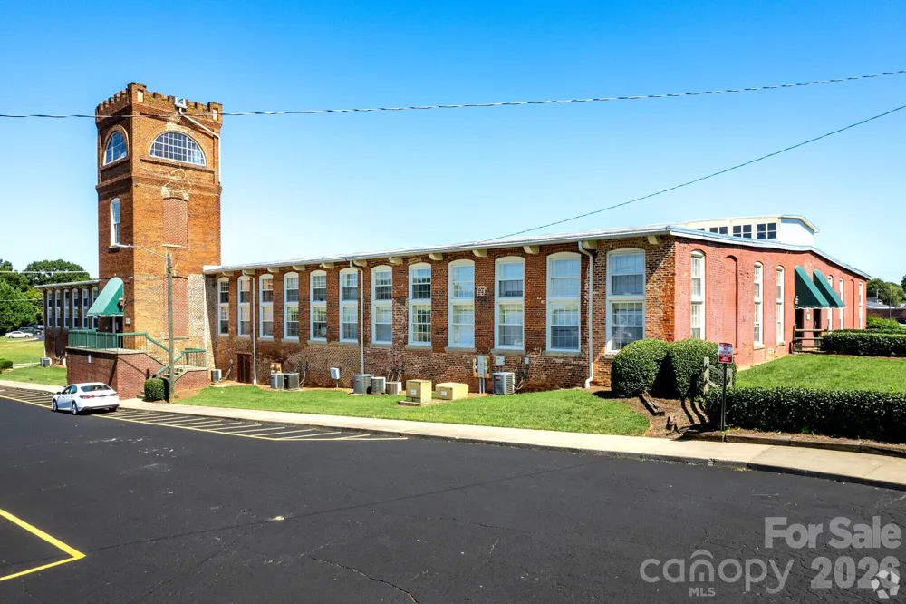 1 Buffalo Avenue NW #86 Concord, NC 28025