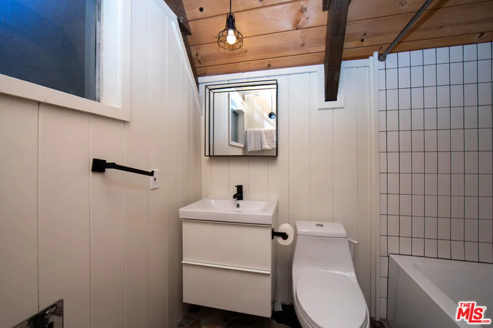 25270 Nestwa Trail Idyllwild, CA 92549