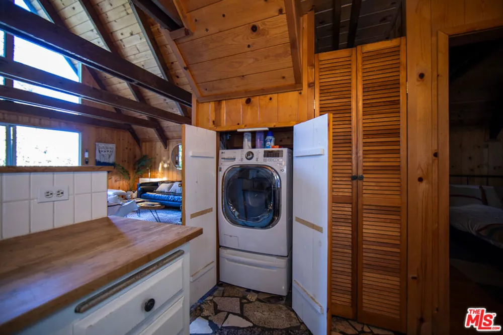 25270 Nestwa Trail Idyllwild, CA 92549