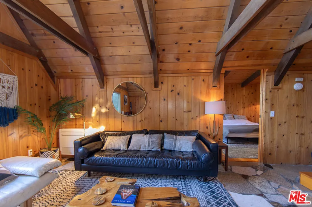 25270 Nestwa Trail Idyllwild, CA 92549