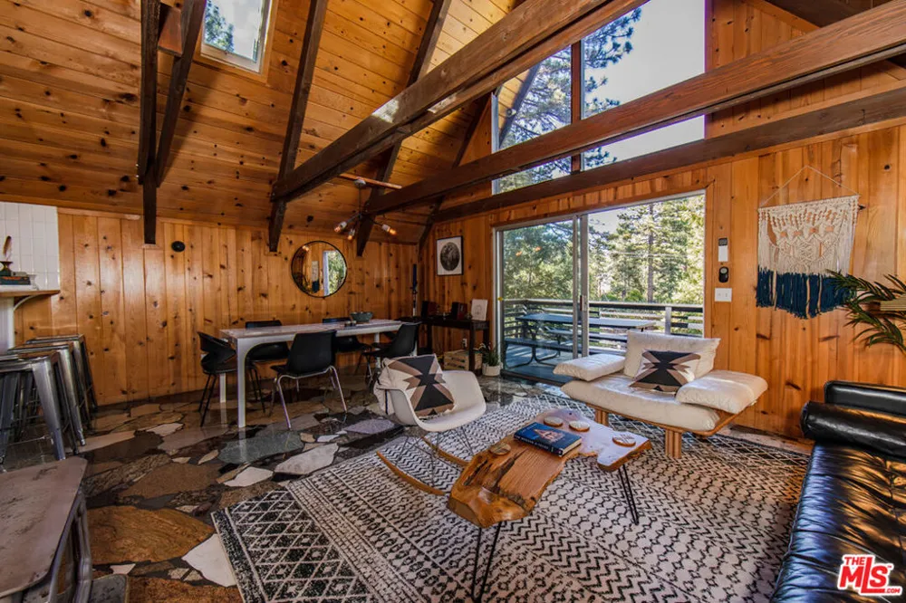 25270 Nestwa Trail Idyllwild, CA 92549