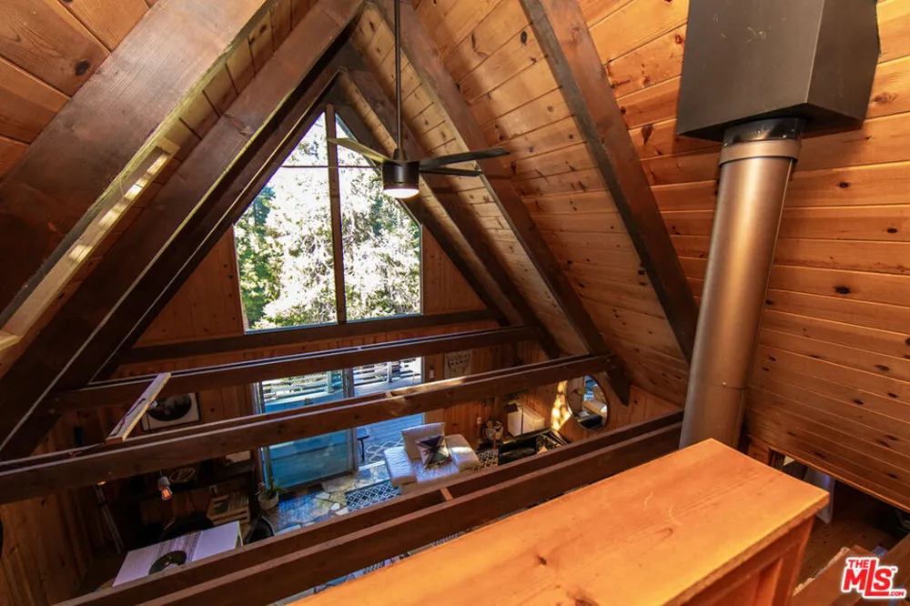 25270 Nestwa Trail Idyllwild, CA 92549