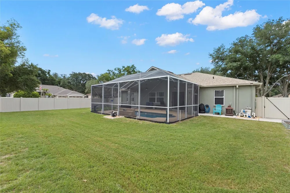4038 LITHIA RIDGE BOULEVARD Valrico, FL 33596