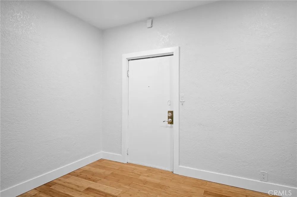 131 S Jackson Street #103 Glendale, CA 91205