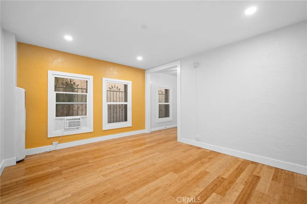 131 S Jackson Street #103 Glendale, CA 91205