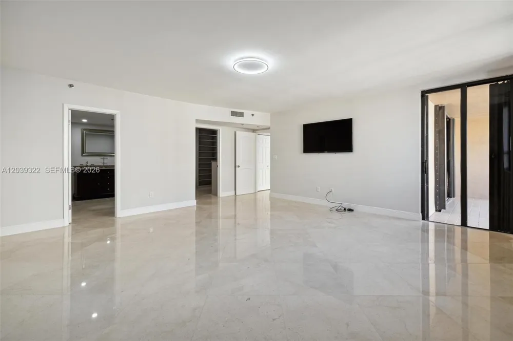 10175 Collins Ave #907 Bal Harbour, FL 33154