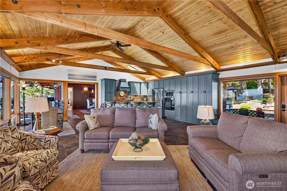 14122 Ervine Road Anacortes, WA 98221