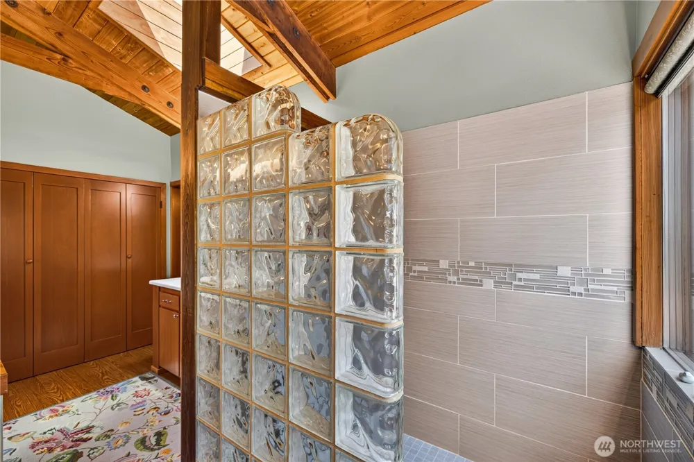 14122 Ervine Road Anacortes, WA 98221