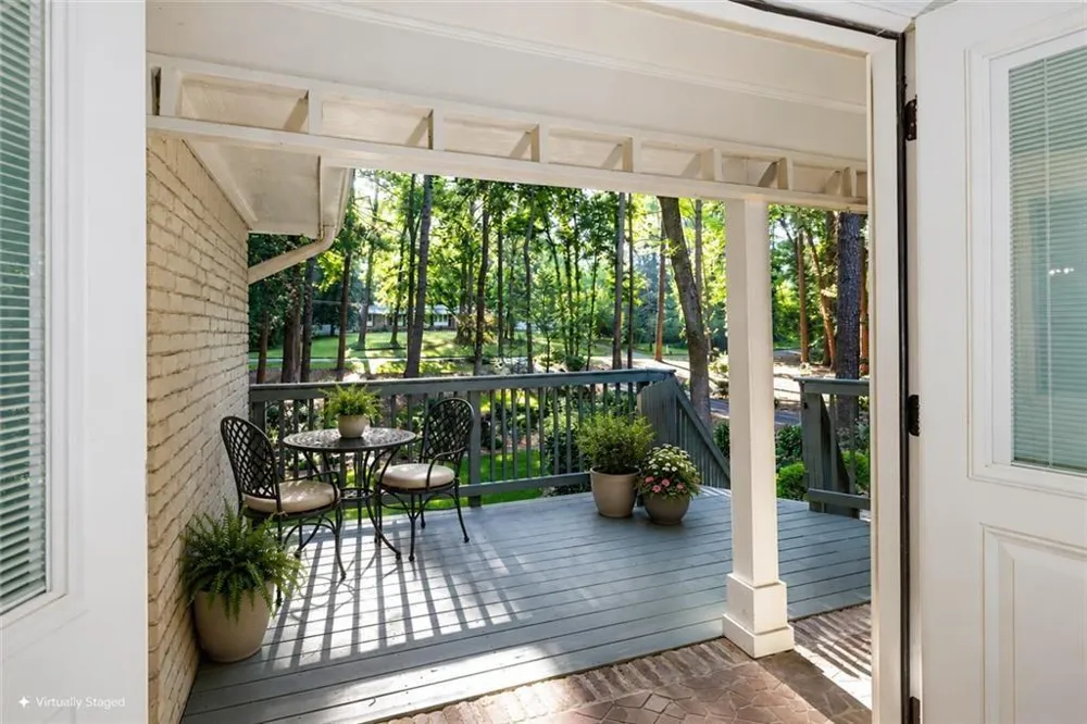 2210 Rosser Place Smoke Rise, GA 30087