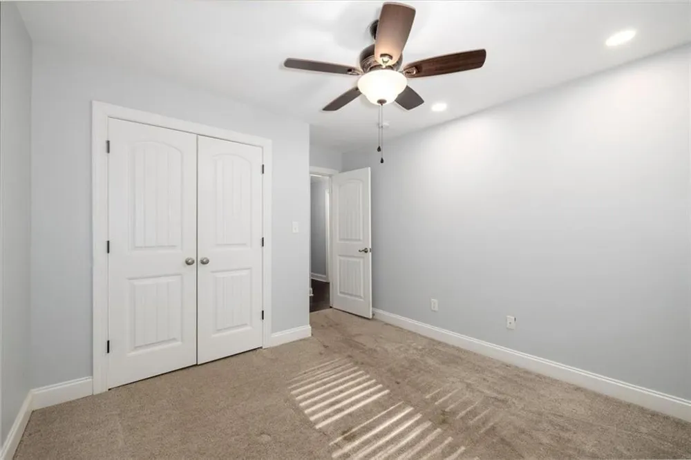 2210 Rosser Place Smoke Rise, GA 30087