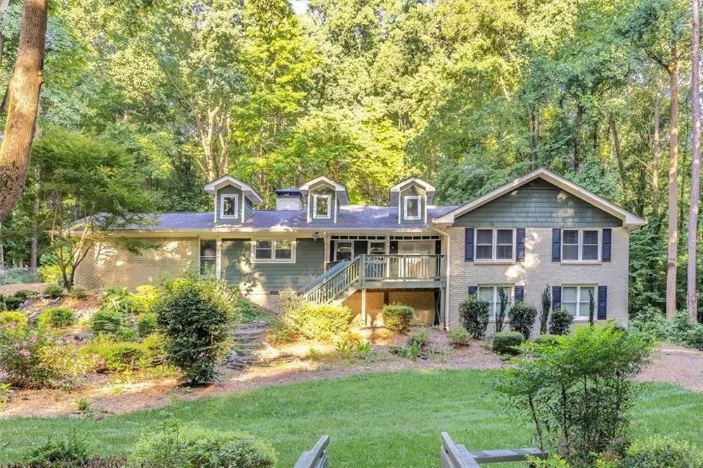 2210 Rosser Place Smoke Rise, GA 30087