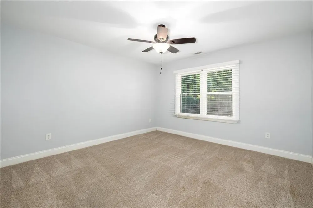 2210 Rosser Place Smoke Rise, GA 30087
