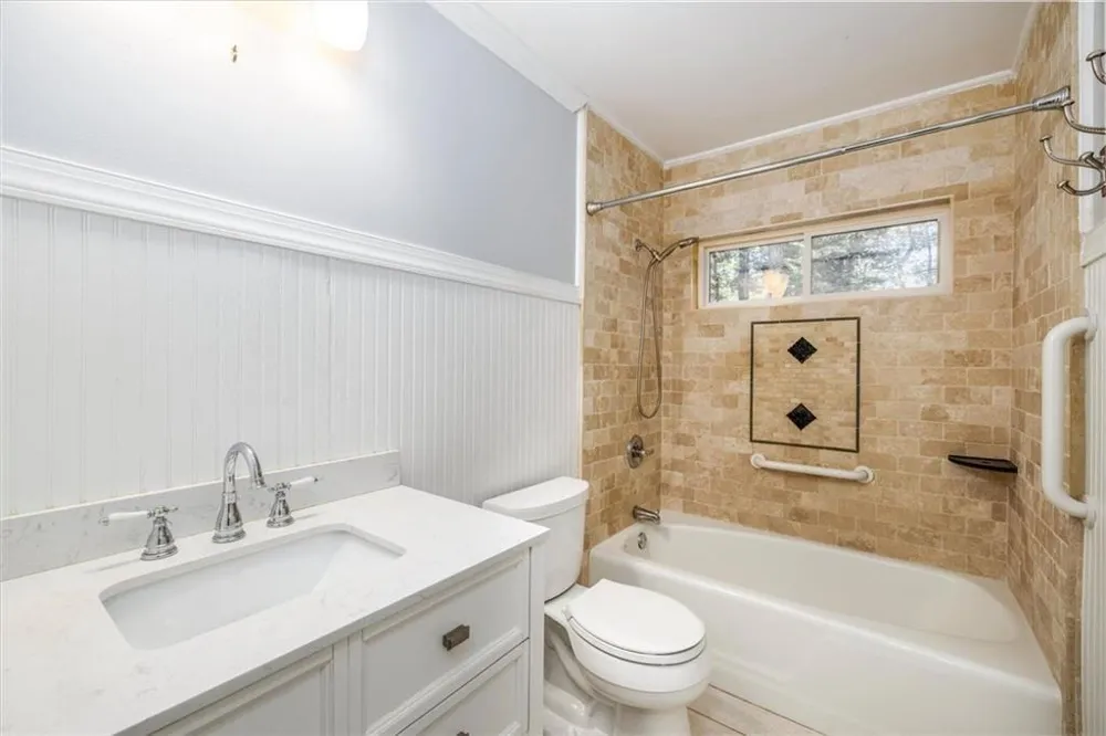 2210 Rosser Place Smoke Rise, GA 30087