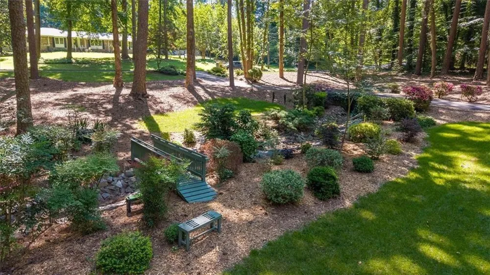 2210 Rosser Place Smoke Rise, GA 30087