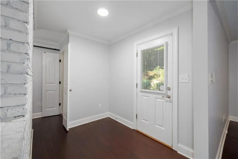2210 Rosser Place Smoke Rise, GA 30087