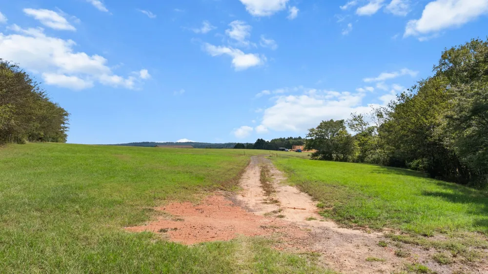 16622 Caeli Heights Winona, TX 75792
