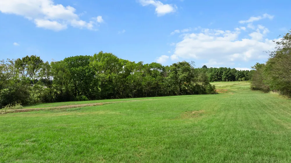 16622 Caeli Heights Winona, TX 75792
