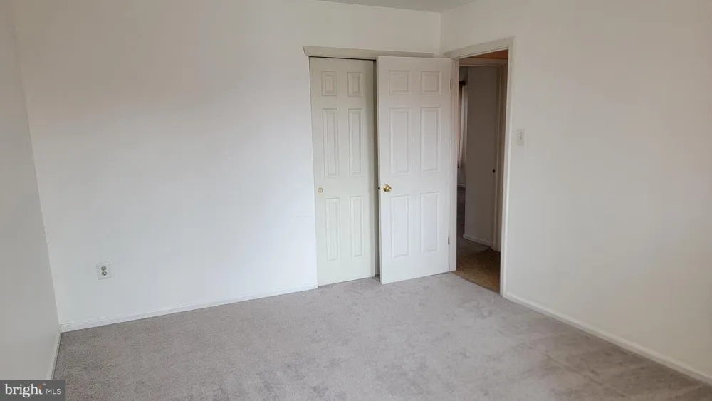 1901 MONROE LANE Ambler, PA 19002