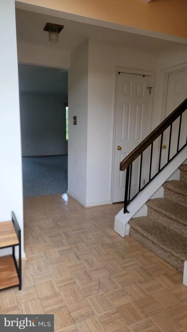 1901 MONROE LANE Ambler, PA 19002