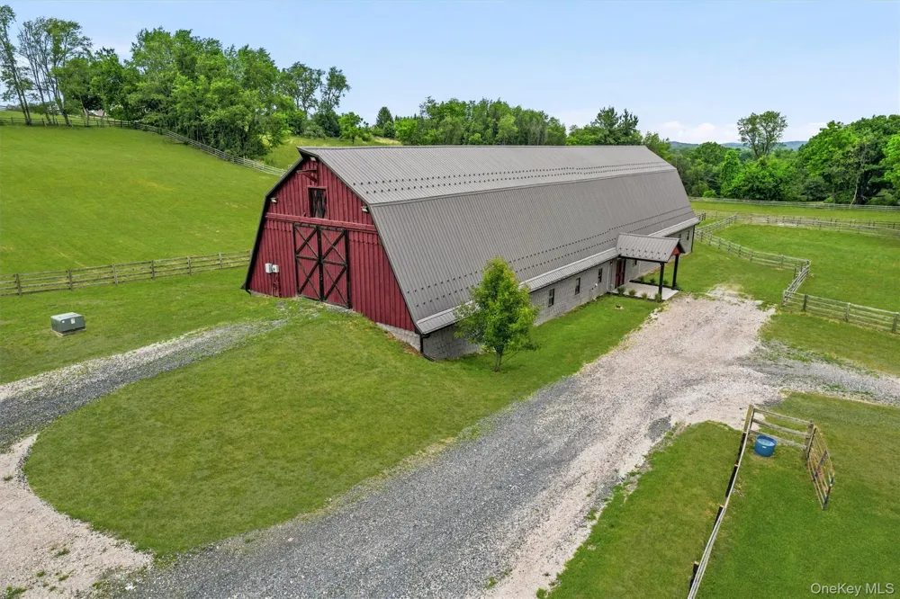 16 Almond Tree Lane Warwick, NY 10990