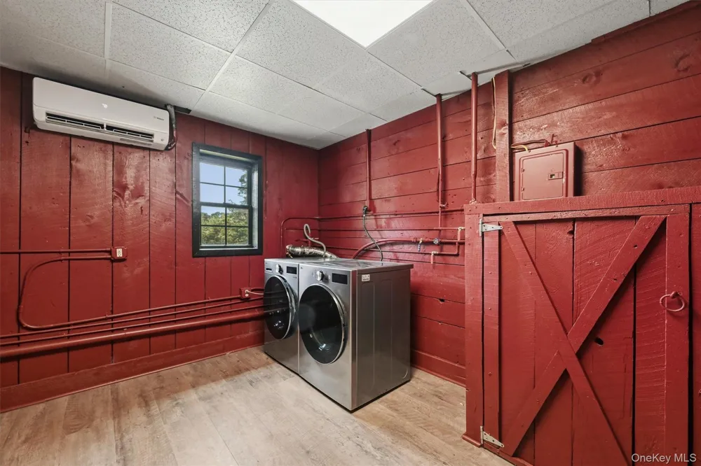 16 Almond Tree Lane Warwick, NY 10990