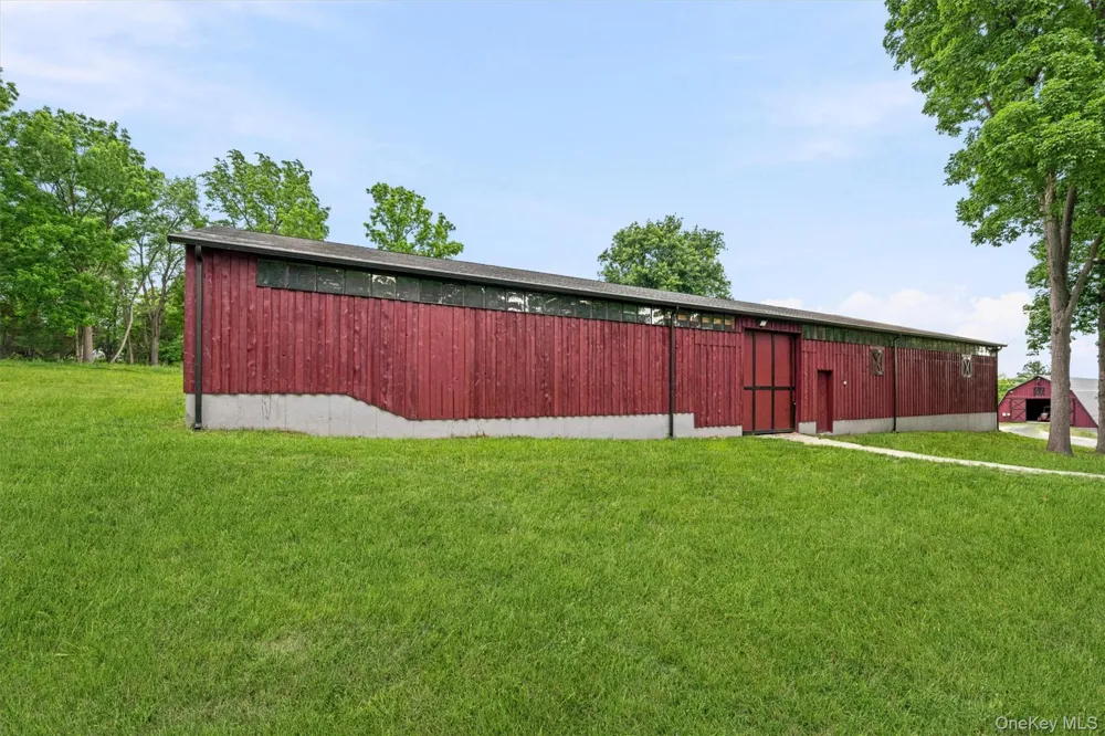 16 Almond Tree Lane Warwick, NY 10990