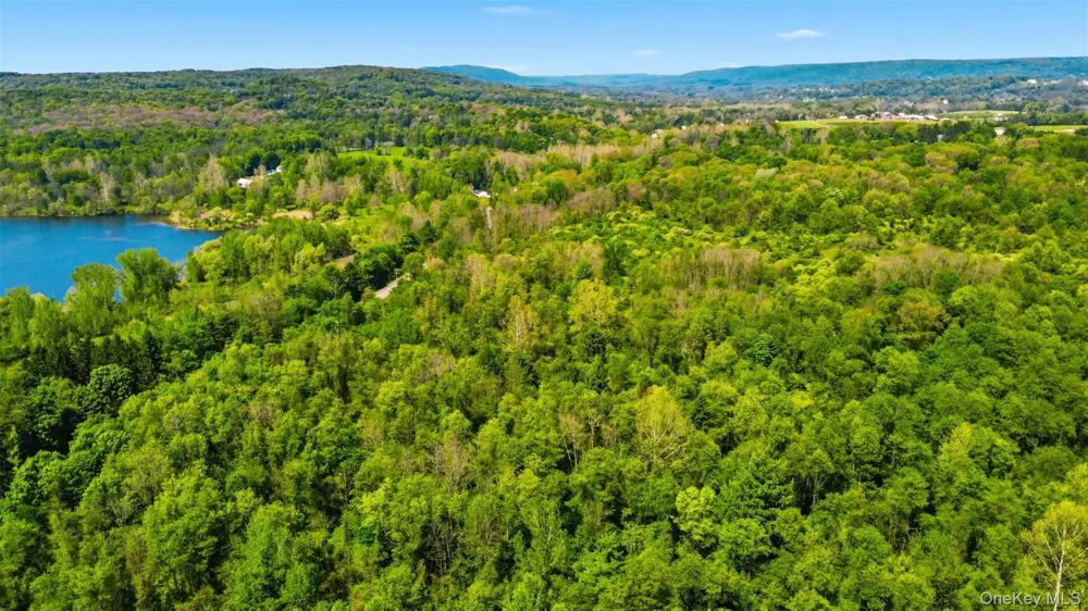 213 Greenhaven Road Poughquag, NY 12570