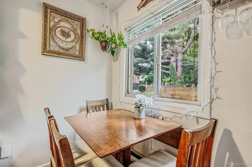 2453 union blvd #24a Islip, NY 11750