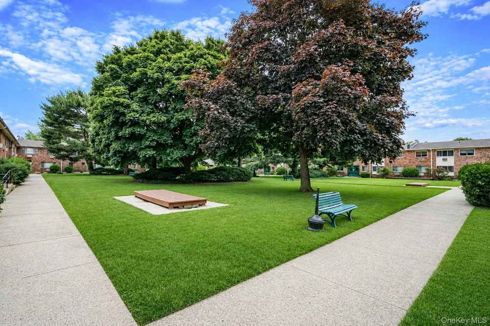 2453 union blvd #24a Islip, NY 11750
