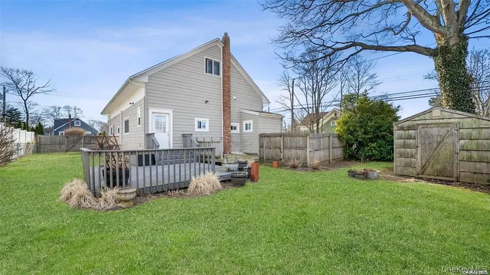 46 Laurel Avenue East Islip, NY 11730