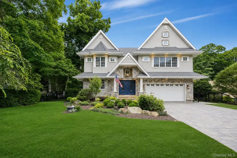 2015 Kenneys Road Southold, NY 11971