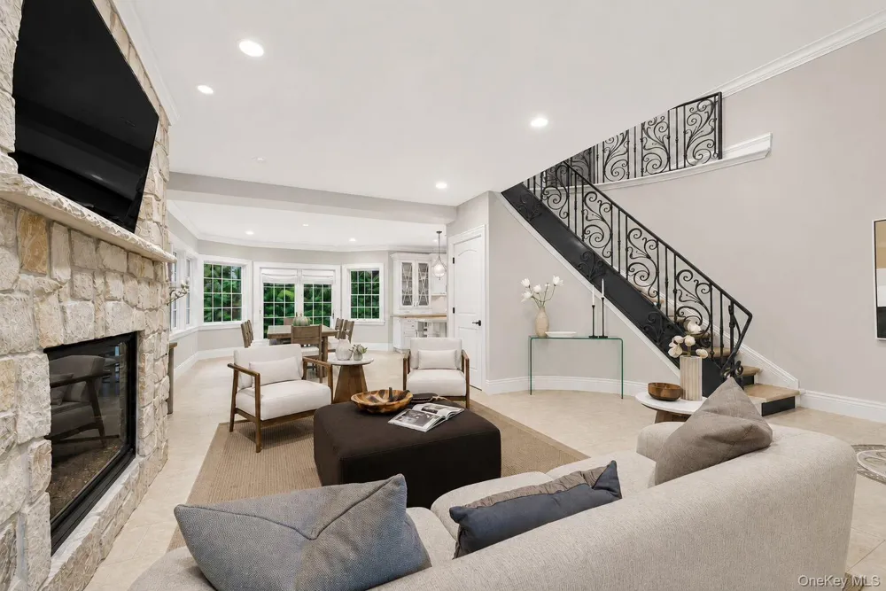 2015 Kenneys Road Southold, NY 11971