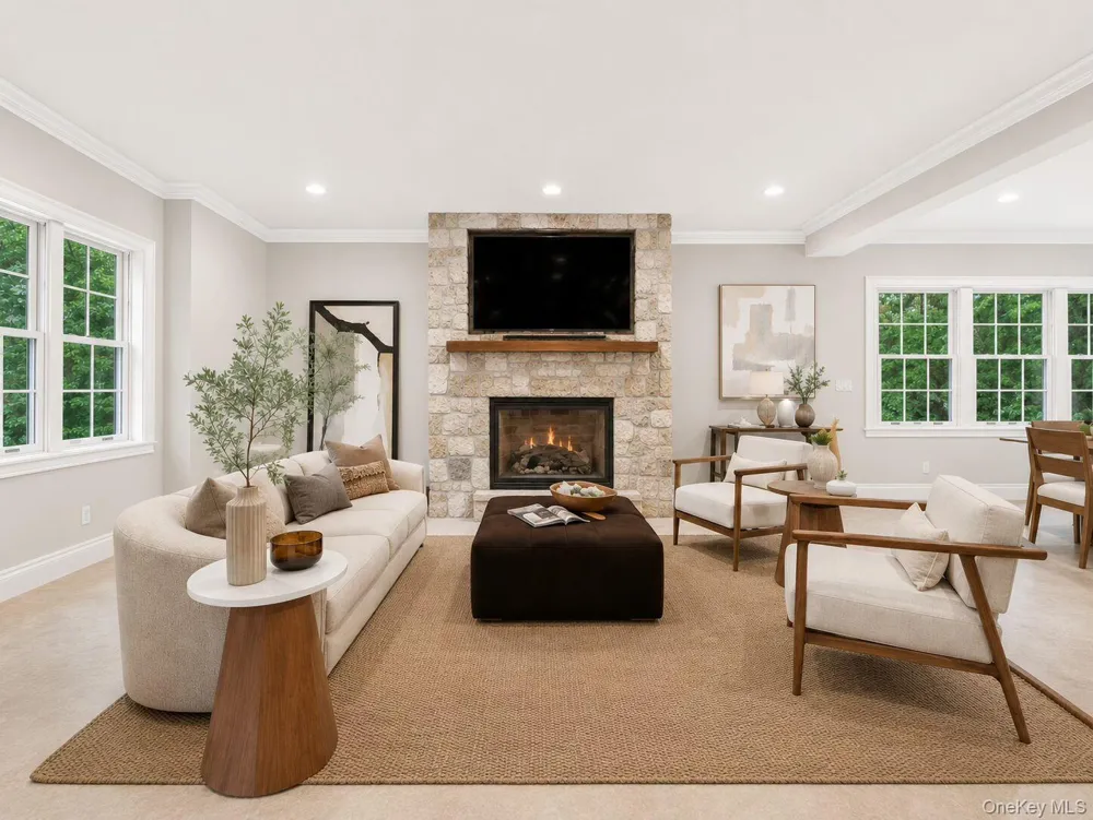 2015 Kenneys Road Southold, NY 11971
