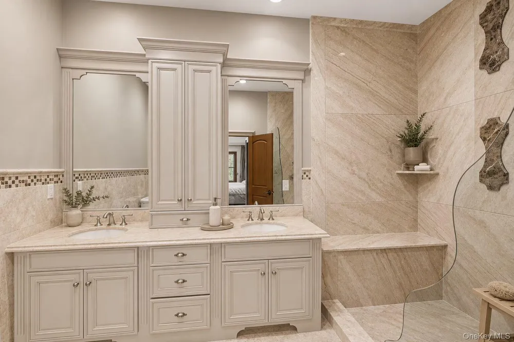 2015 Kenneys Road Southold, NY 11971