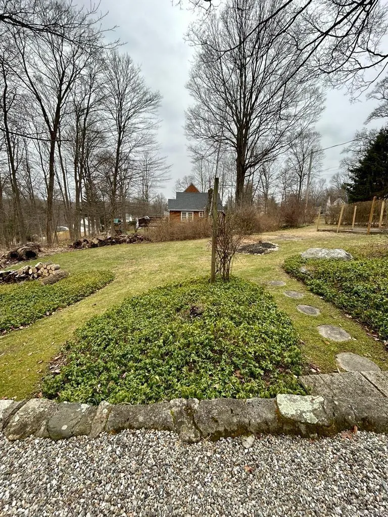 3 Elm Road Somers, NY 10541